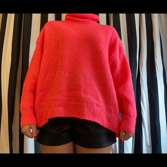 H and M Pink Neon Sweater - Picture 1 of 2